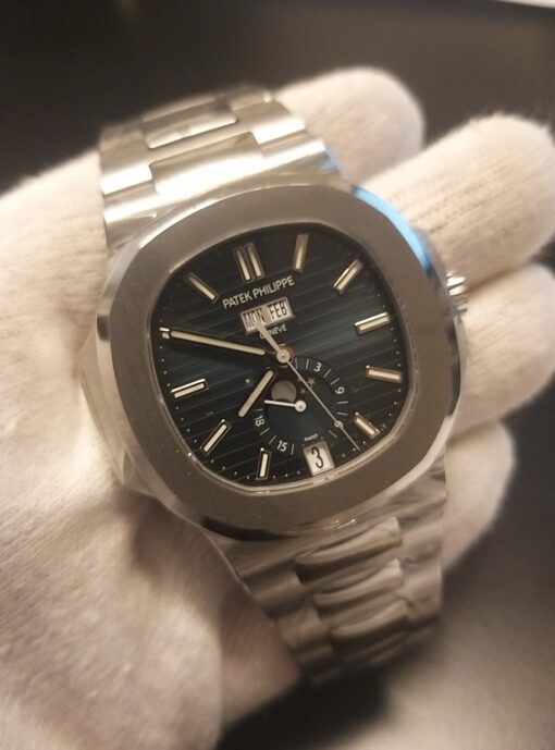 PATEK PHILIPPE Nautilus STAINLESS STEEL BLU DIAL 5726/1A-014 NEW