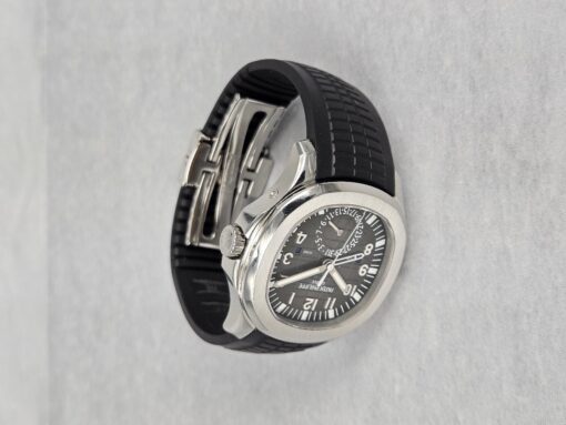 Patek Philippe Aquanaut Travel Time BLACK DIAL 5164A-001 - Image 4