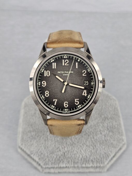 PATEK PHILIPPE CALATRAVA WHITE GOLD 5226G