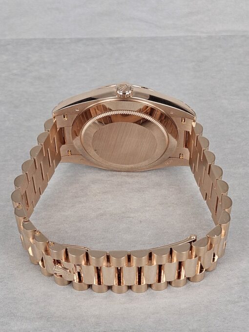 Rolex Day Date ROSE GOLD SUNDUST BAGUETTE DIAL 228235 - Image 6