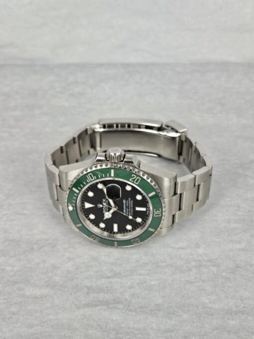 ROLEX SUBMARINER 126610LV - Image 4