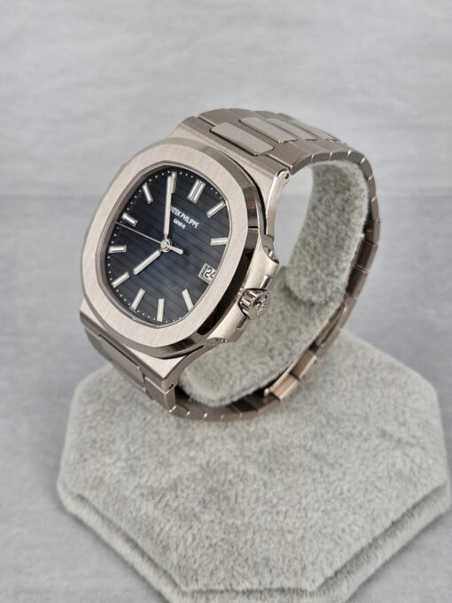 PATEK PHILIPPE NAUTILUS WHITE GOLD BLUE DIAL NEW 5811/1G-001 - immagine 3