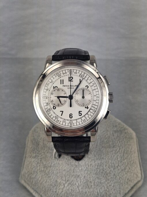 Patek Philippe Chronograph WHITE GOLD SILVER DIAL 5070G