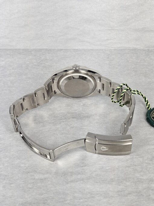 ROLEX OYSTER PERPETUAL 36 MM GREEN DIAL 126000 - Image 5