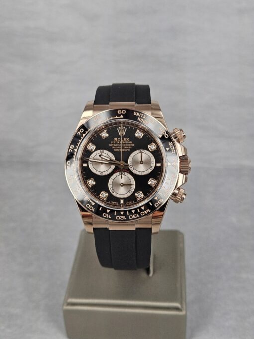 ROLEX DAYTONA BLACK DIAMOND DIAL OYSTERFLEX 126515LN