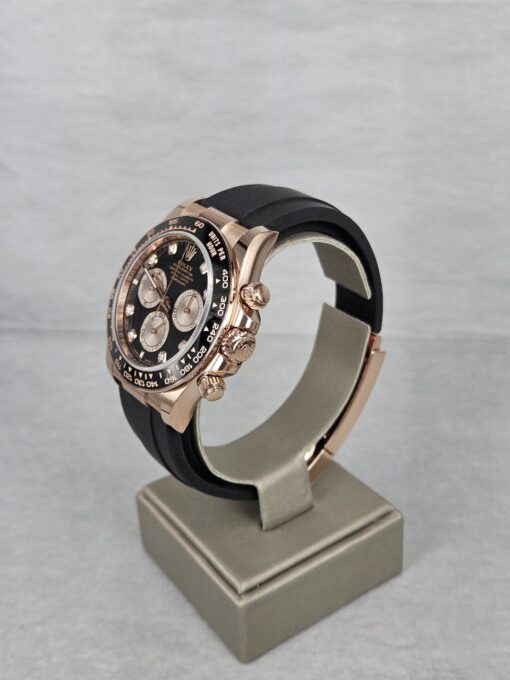 ROLEX DAYTONA BLACK DIAMOND DIAL OYSTERFLEX 126515LN - Image 4