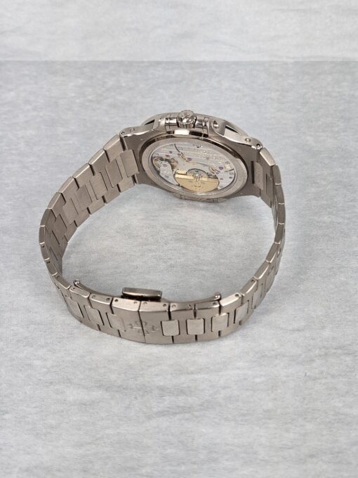PATEK PHILIPPE NAUTILUS PERPETUAL CALENDAR WHITE GOLD BLUE DIAL 5740/1G-001 - immagine 7