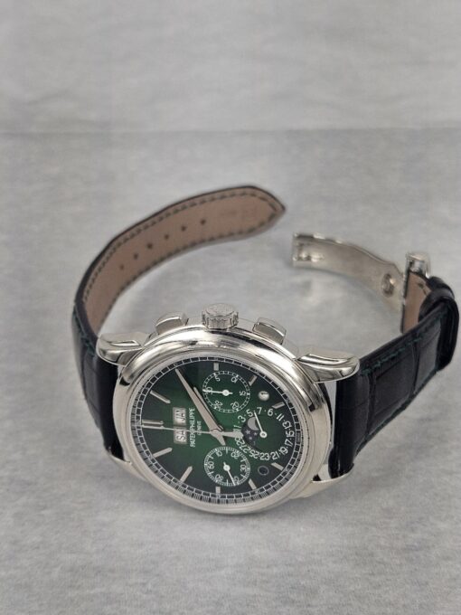 PATEK PHILIPPE Perpetual Calendar Chronograph GREEN DIAL PLATINUM 5270P-014 - Image 4