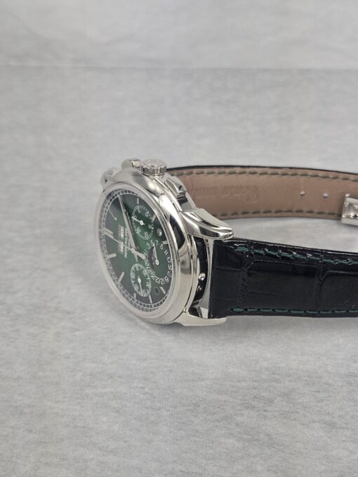 PATEK PHILIPPE Perpetual Calendar Chronograph GREEN DIAL PLATINUM 5270P-014 - Image 7