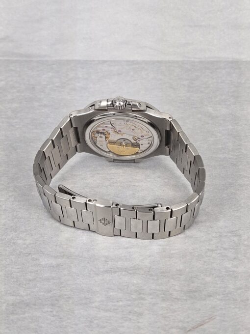 PATEK PHILIPPE NAUTILUS 5712/1A-001 - Image 6