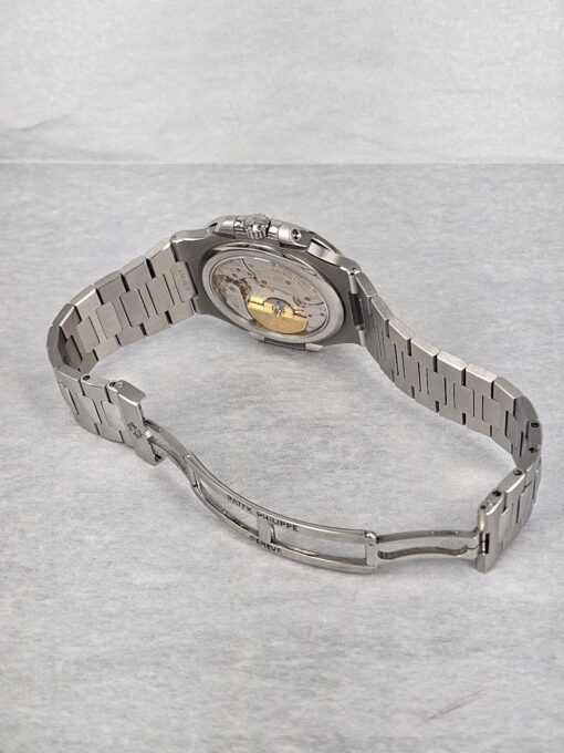 PATEK PHILIPPE NAUTILUS 5712/1A-001 - Image 7