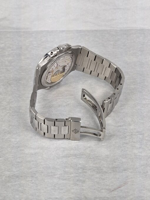 PATEK PHILIPPE NAUTILUS 5712/1A-001 - Image 8